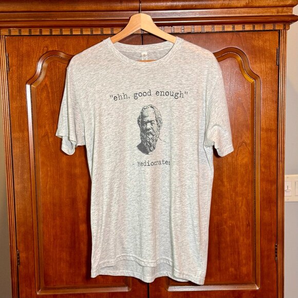 Men's "Mediocrates" Gray Short Sleeve Humor Tee L - Picture 1 of 6